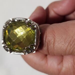 Elegant Silver and Yellow Gemstone Ring
